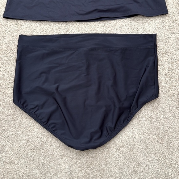 Lands' End Mock Neck High Waist Wireless Black Tankini & Bottom Swimsuit Set 18 - Picture 6 of 10